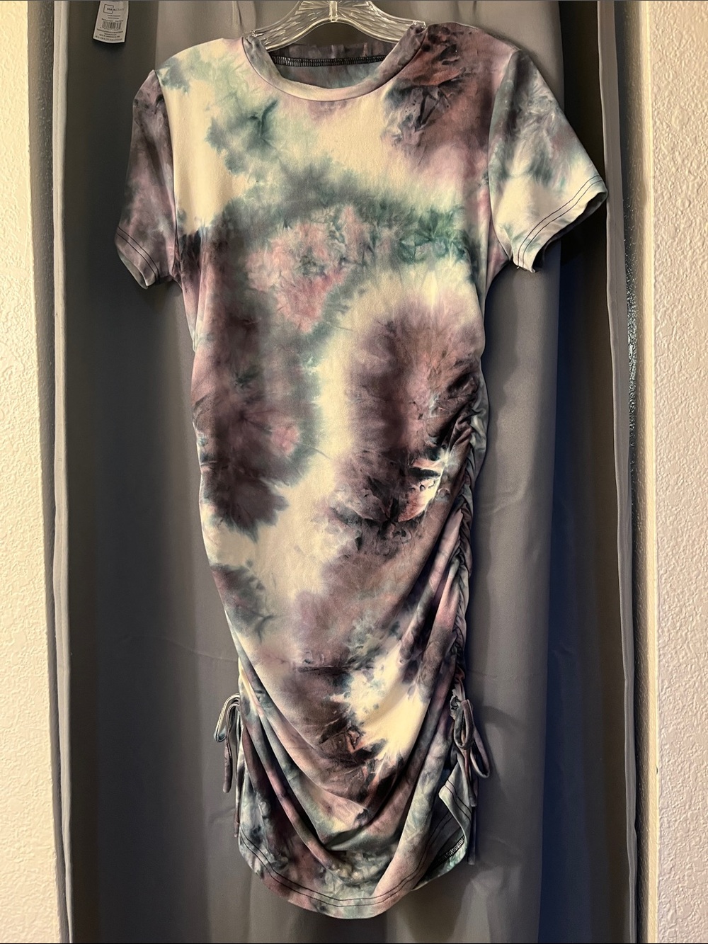 Tie-Dye Ruched Short Sleeve Dress - Purple & Green